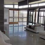 ultimate_floors_custom-hiperfloor-polished-concrete-totally-mad-reflection-at-400-uf-resin-bond-1080x607-at-1x